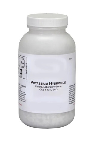 Potassium Hydroxide Pellets AR 500g