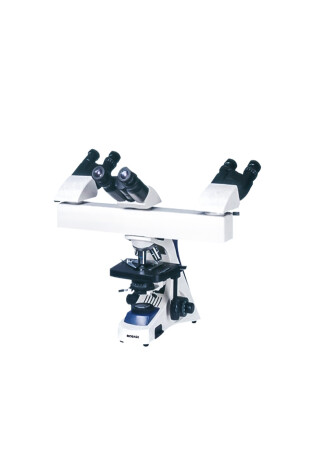Multi Viewing Multi Head Microscope