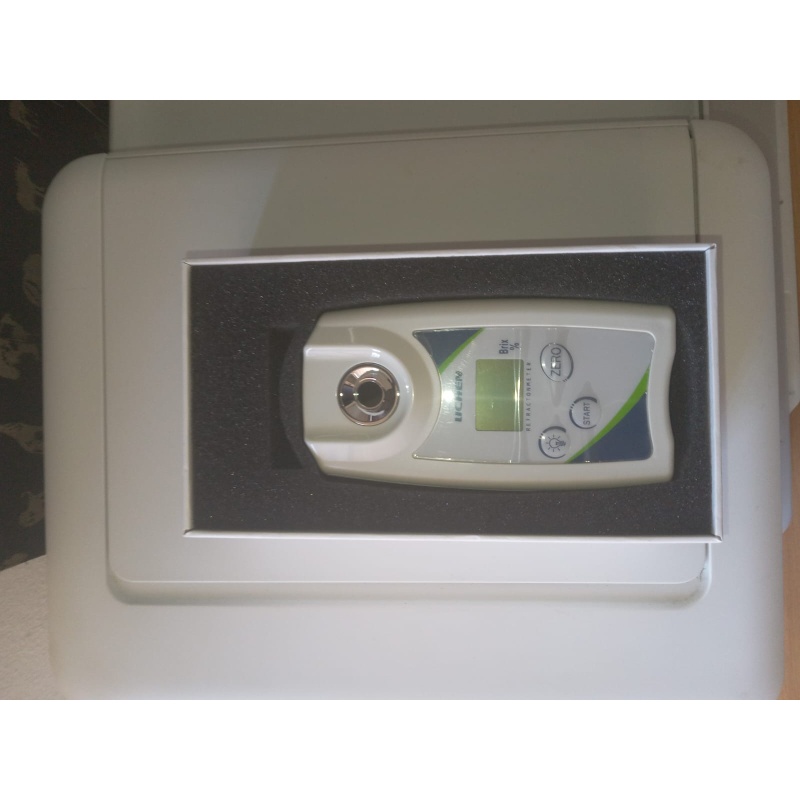 Digital Handheld Refractometer Brix